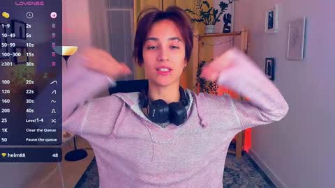 Snapshot of deniseparadise chatting on January 4, 9:31 pm Unfortunately Denise has discontinued her work but I hope you will be excited about the new cool girl Jia online show from January 4, 9:31 pm