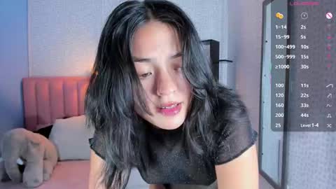 D E N I S  online show from October 17, 2:54 pm