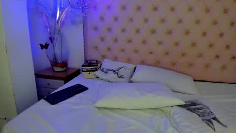 denisse_logan online show from March 8, 3:21 am