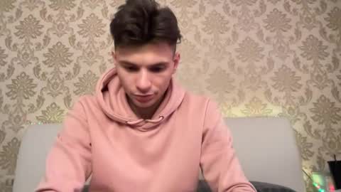 Den online show from February 18, 12:17 pm