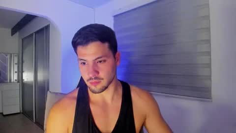 dereckhardd online show from January 11, 6:52 am