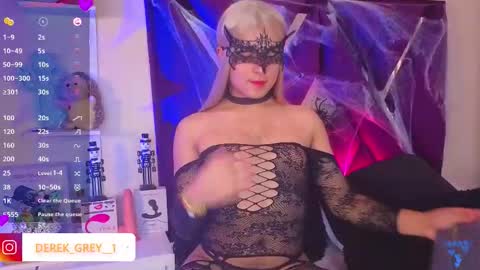 derek grey online show from October 17, 9:19 pm