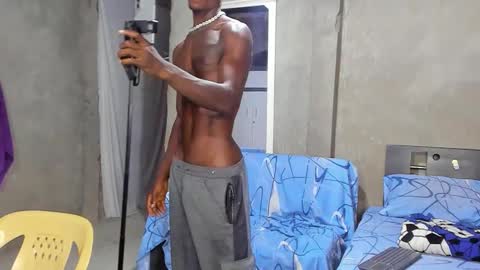 DerekWard online show from January 11, 6:30 am