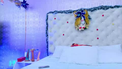 Derieri D online show from December 2, 7:56 pm