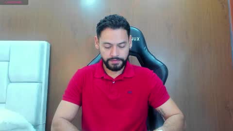 DerryBigger CM online show from October 6, 2:13 pm