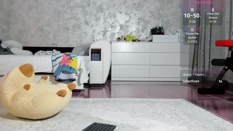 Mia online show from November 3, 10:22 pm