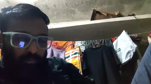 desi_boy799417 online show from October 19, 2:11 pm