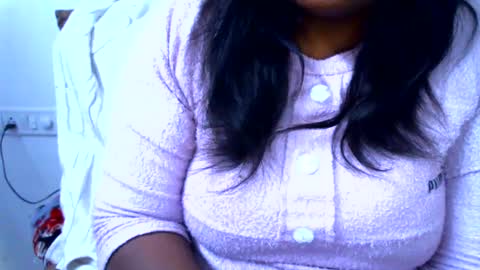 Snapshot of desi_punjabn chatting on January 4, 3:07 am simran online show from January 4, 3:07 am