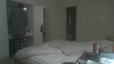 desiboi9 online show from February 23, 12:19 am