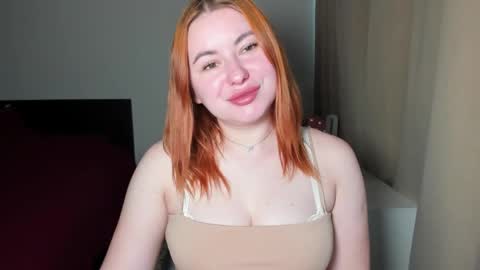 LAYLA online show from May 5, 6:19 am