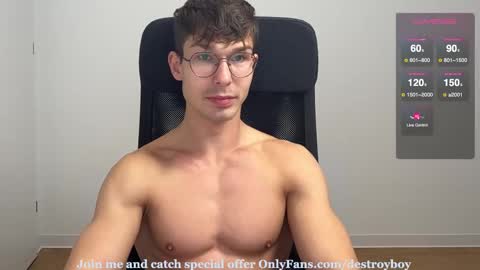 INSTAGRAM justmichaelross online show from November 20, 8:13 am