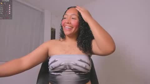 desty_y online show from June 30, 10:25 am