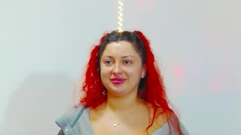 AlexaMills online show from November 27, 10:45 am