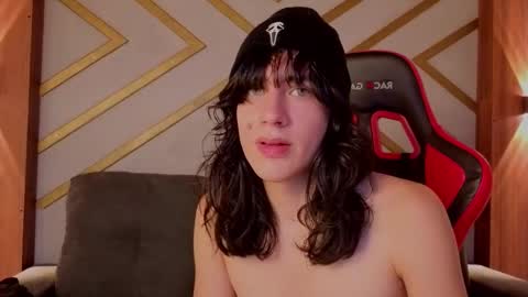 Alex online show from October 3, 5:27 am