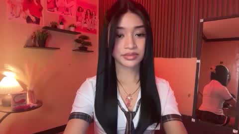 Devine Greyson online show from October 18, 9:35 am