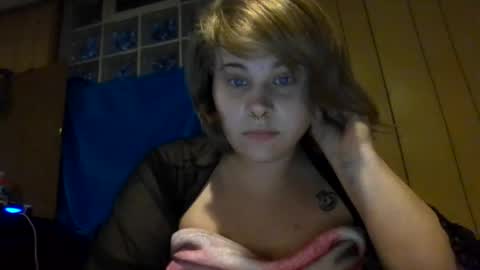devykitten online show from July 12, 1:31 am