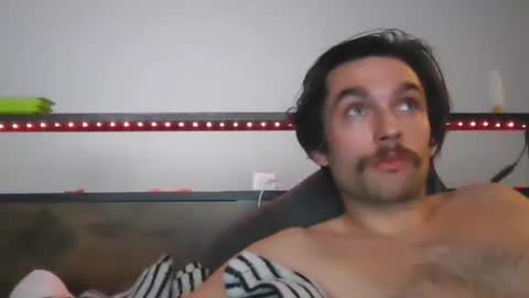 devyy333 online show from February 11, 9:02 am