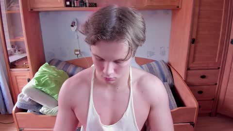 Dexter online show from October 15, 8:59 am