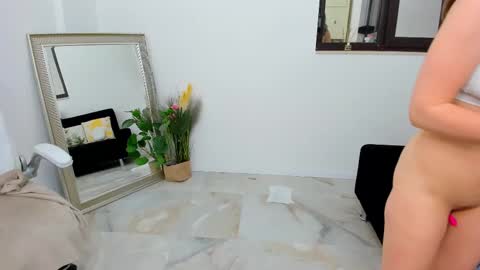 Snapshot of deya_divine chatting on March 11, 1:37 am Deya online show from March 11, 1:37 am