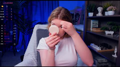 Arina online show from January 14, 9:30 pm
