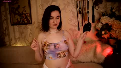 Snapshot of dia__diana chatting on February 20, 8:28 am Diana Di Honey online show from February 20, 8:28 am