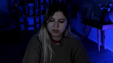 Dia online show from October 13, 7:16 pm