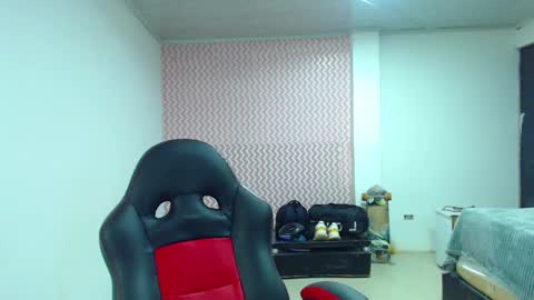 Diamond Boy online show from December 22, 1:45 am