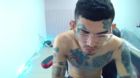 Diamond Boy online show from December 11, 6:42 pm