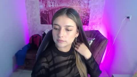 diamond_juliana_ online show from February 3, 3:15 am