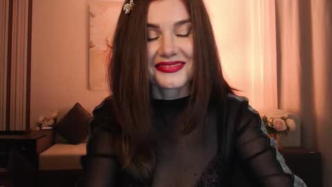 Diana DeLua online show from September 30, 6:07 pm