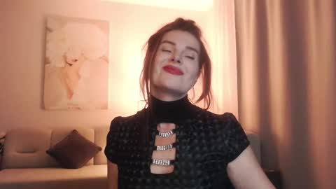 Diana DeLua online show from September 13, 4:31 pm