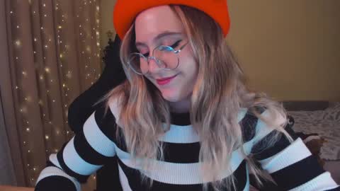 Diana online show from December 28, 2:21 pm