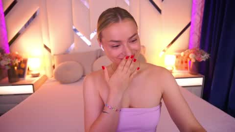 diana_nova online show from June 8, 6:25 am