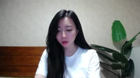 dianamilesr online show from July 2, 12:43 pm