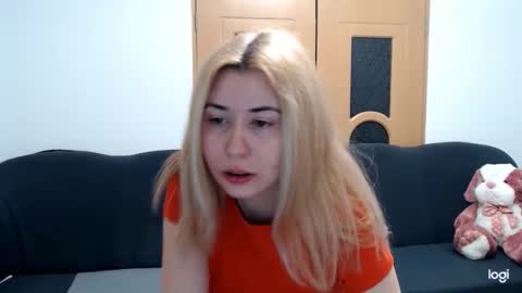 dianasmiey7 online show from February 19, 5:38 pm