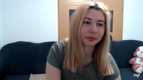 dianasmiey7 online show from March 8, 8:22 am