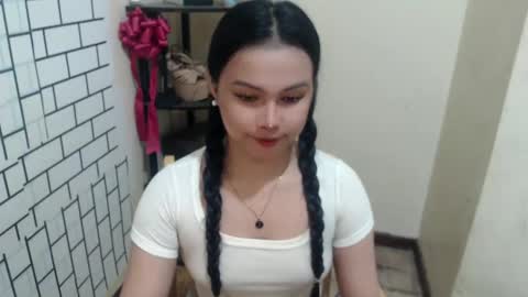 Diane online show from February 4, 12:51 am
