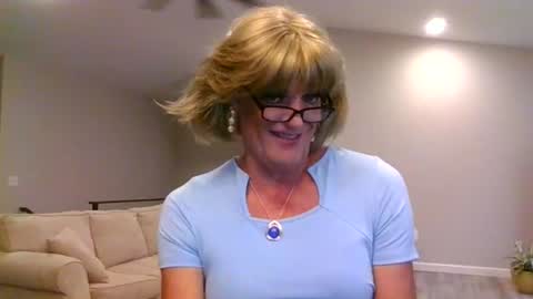 dianeheels online show from July 24, 2:03 pm