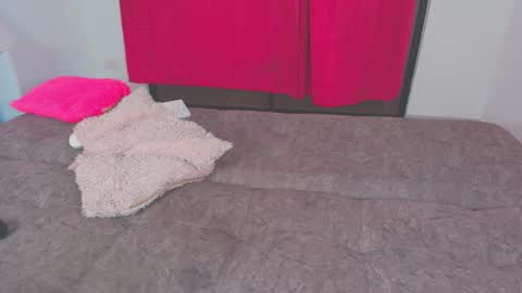 diavalo online show from November 21, 6:22 am