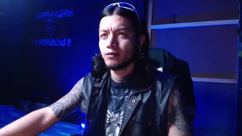 DICAPRIO online show from February 2, 7:16 am