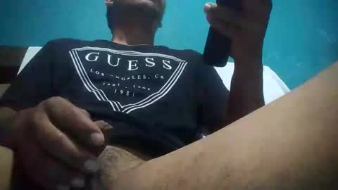 Snapshot of dick774369 chatting on February 16, 3:15 am dick774369 online show from February 16, 3:15 am