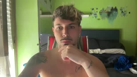 dick_bananas online show from May 7, 4:57 pm