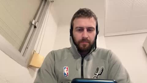 Im Julian  all cum shot videos here    online show from December 17, 7:42 pm