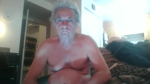 Dickwinner0000 online show from January 19, 1:53 am
