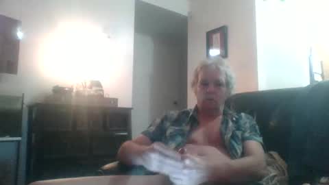 Dickwinner0000 online show from January 14, 3:32 am