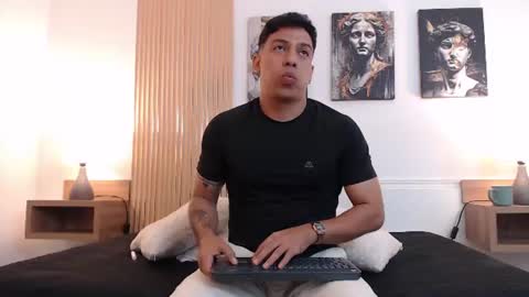 diego_salvatore online show from June 17, 5:51 pm