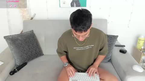 Diego Robles online show from July 12, 2:31 pm