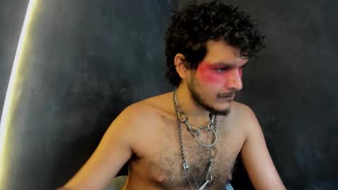 diemond_latinx98 online show from December 4, 6:18 pm