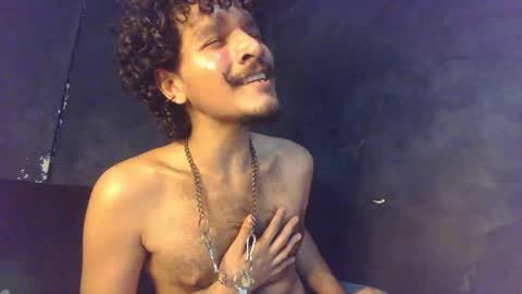 diemond_latinx98 online show from April 18, 12:34 am