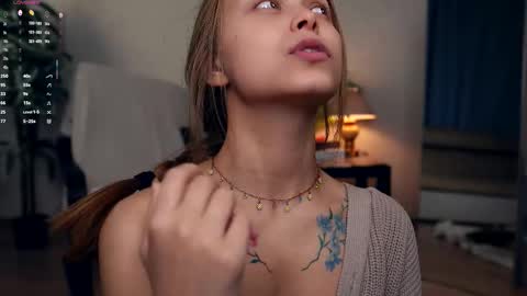 Elwyna online show from October 1, 6:29 pm